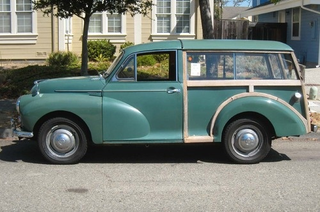 Illustration for article titled 1969 Morris Minor Traveller